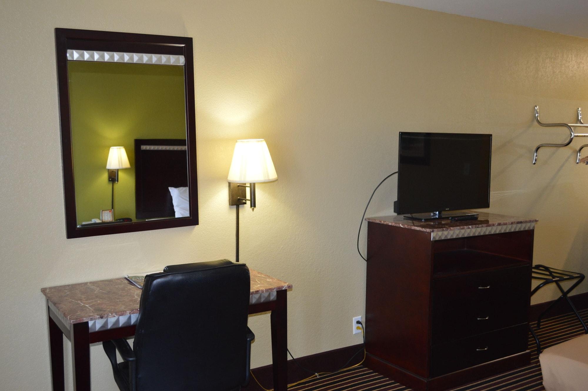 Econo Lodge Lake Charles University Area Exterior photo